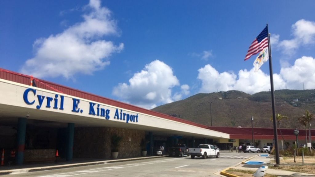 United Airlines Cyril E. King Airport – STT Terminal