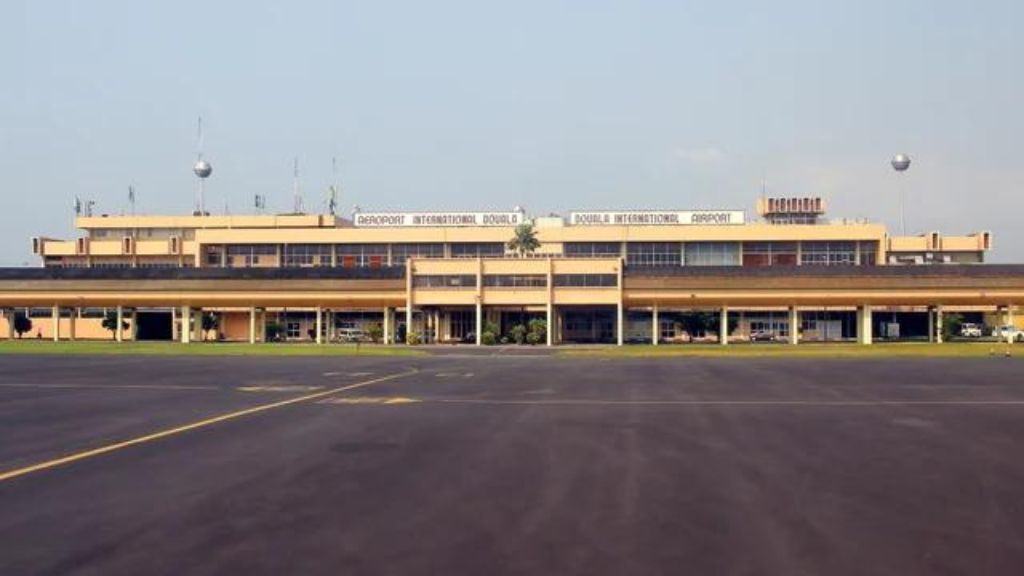 United Airlines Douala International Airport –  DLA Terminal