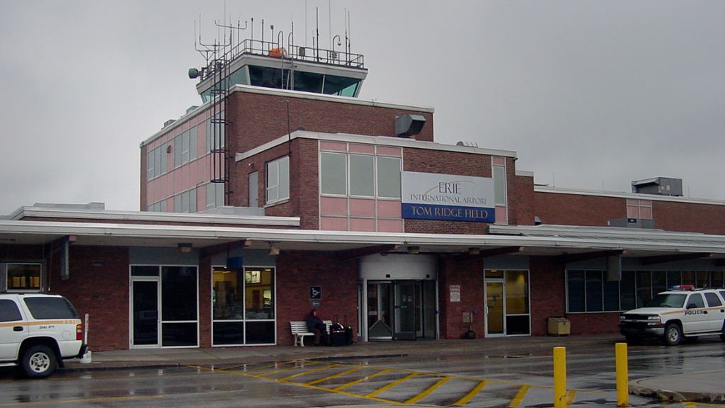 United Airlines Erie International Airport – ERI Terminal