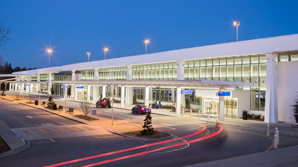 Breeze Airways Greenville–Spartanburg International Airport – GSP Terminal