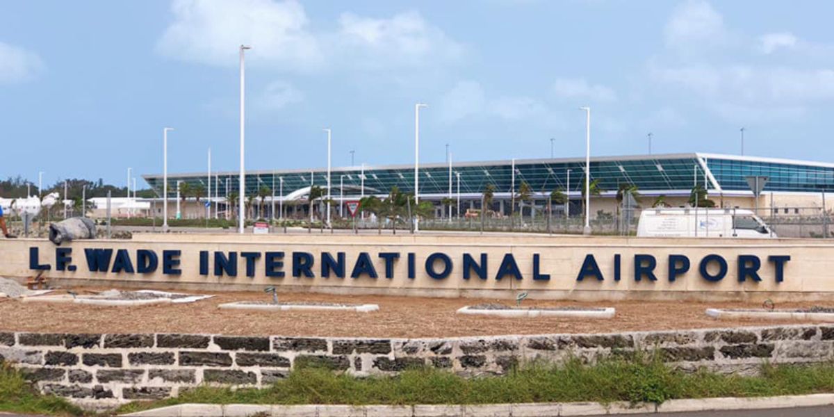 United Airlines L.F. Wade International Airport – BDA Terminal