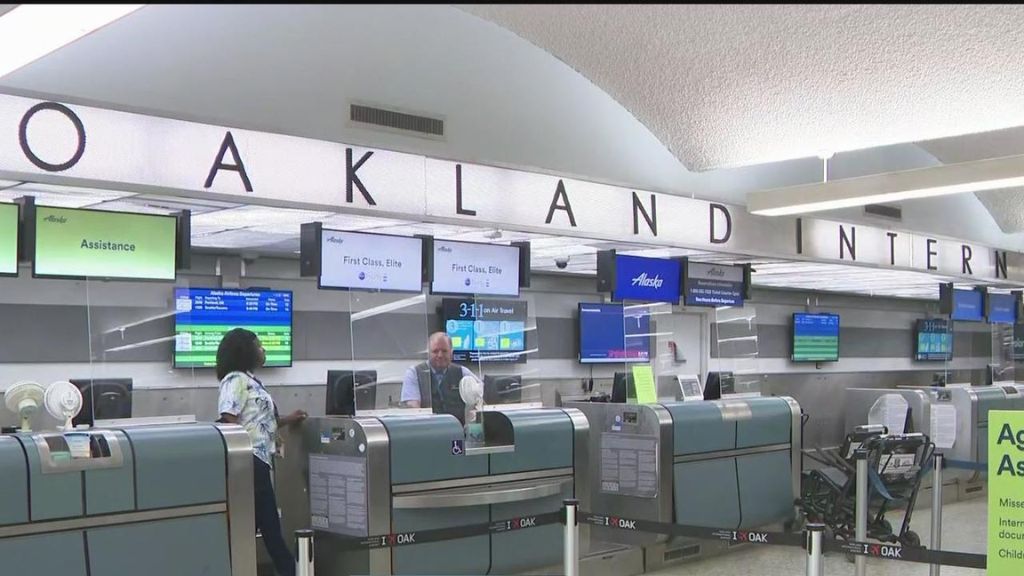 Oak airport Information Counters