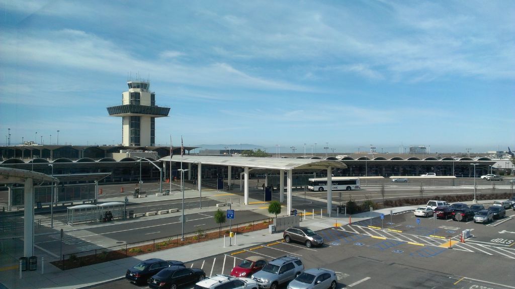 Oakland Airport Terminal 1 Parking