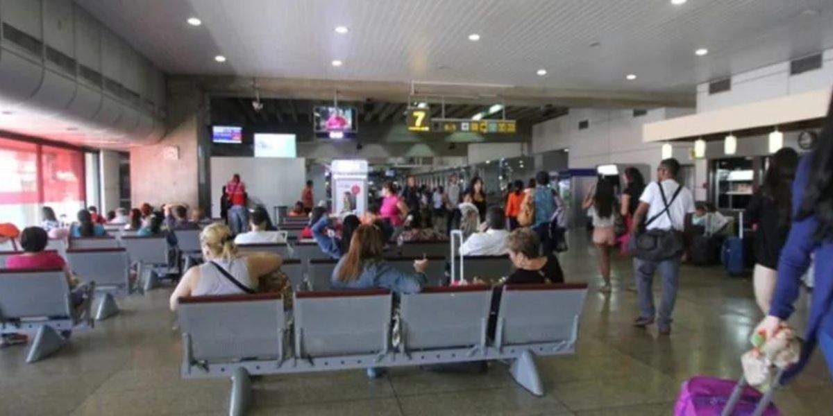 United Airlines Simón Bolívar International Airport – CCS Terminal