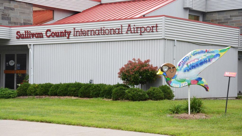 United Airlines Sullivan County International Airport – MSV Terminal