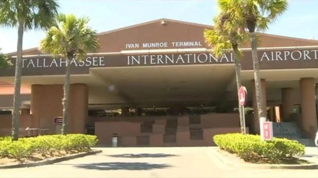 United Airlines Tallahassee International Airport – TLH Terminal