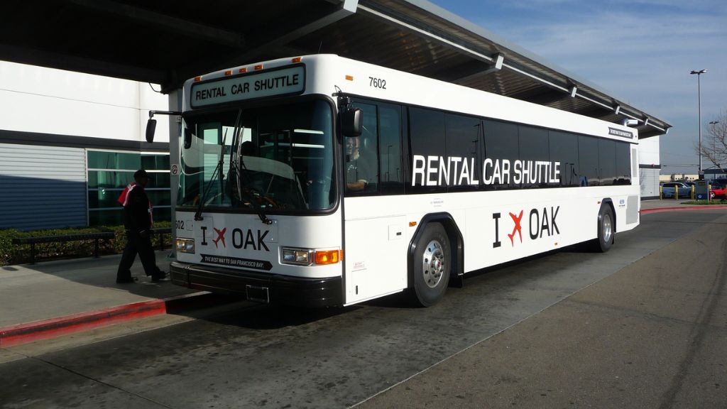 Transport Options to Reach OAK Airport