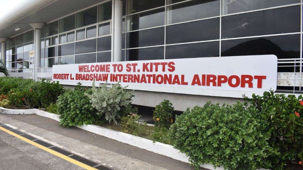 Delta Airlines Robert L. Bradshaw International Airport – SKB Terminal