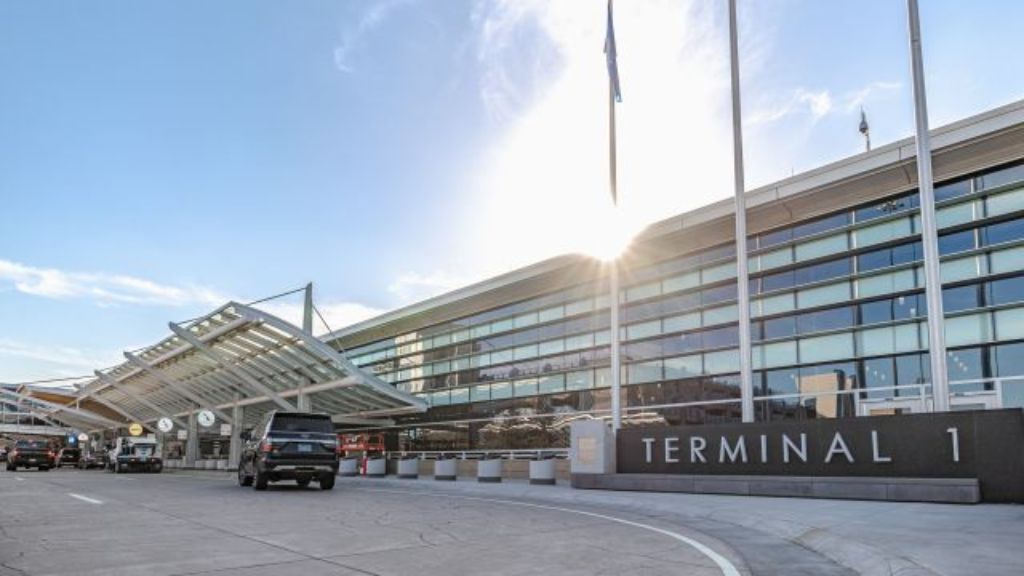 Delta Airlines Minneapolis Saint Paul International Airport – MSP Terminal