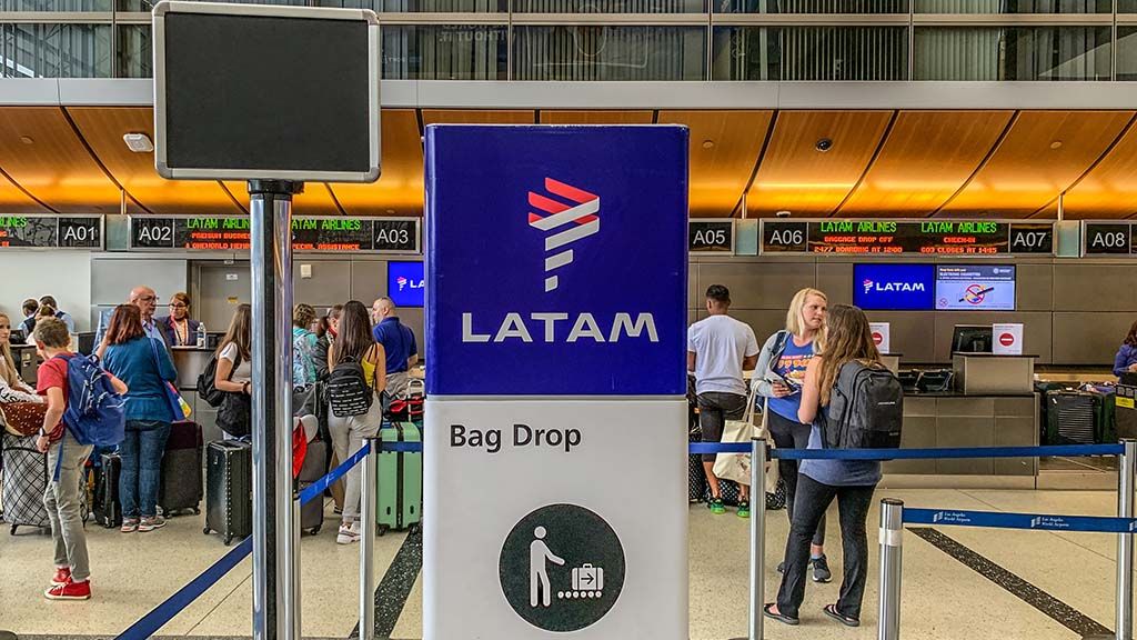 LATAM Airlines Terminal LAX