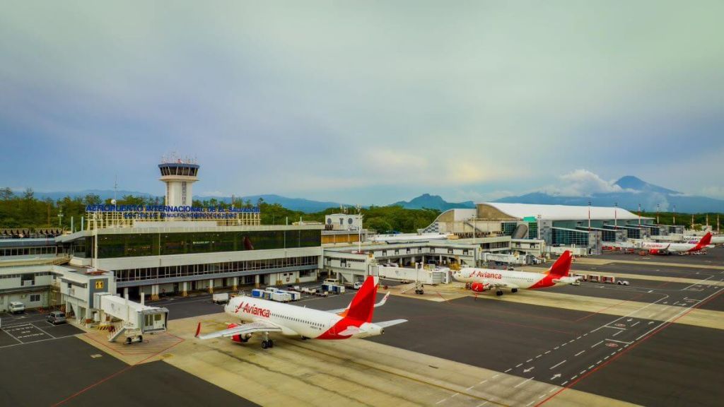 Sky Airlines El Salvador Bajo Airport – ESR Terminal