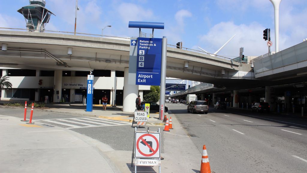 Viva Aerobus Terminal at LAX