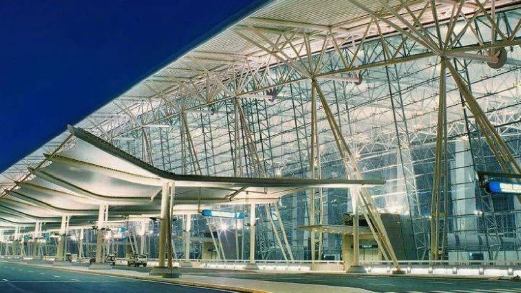 Gulf Air Guangzhou Baiyun International Airport – CAN Terminal