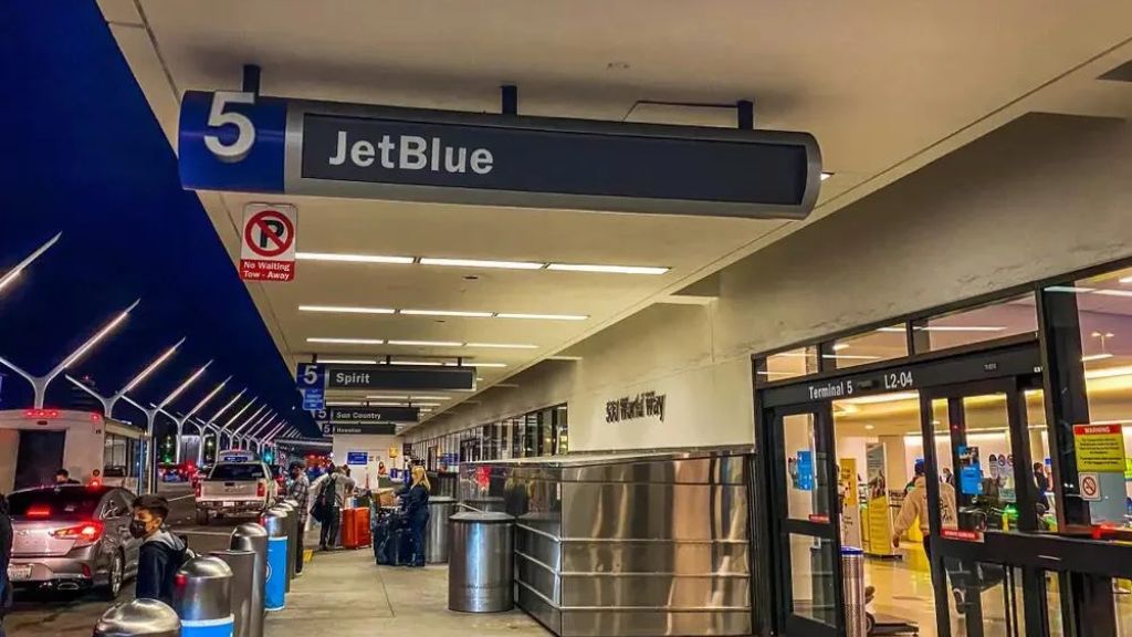 JetBlue Airways Los Angeles International Airport – LAX Terminal