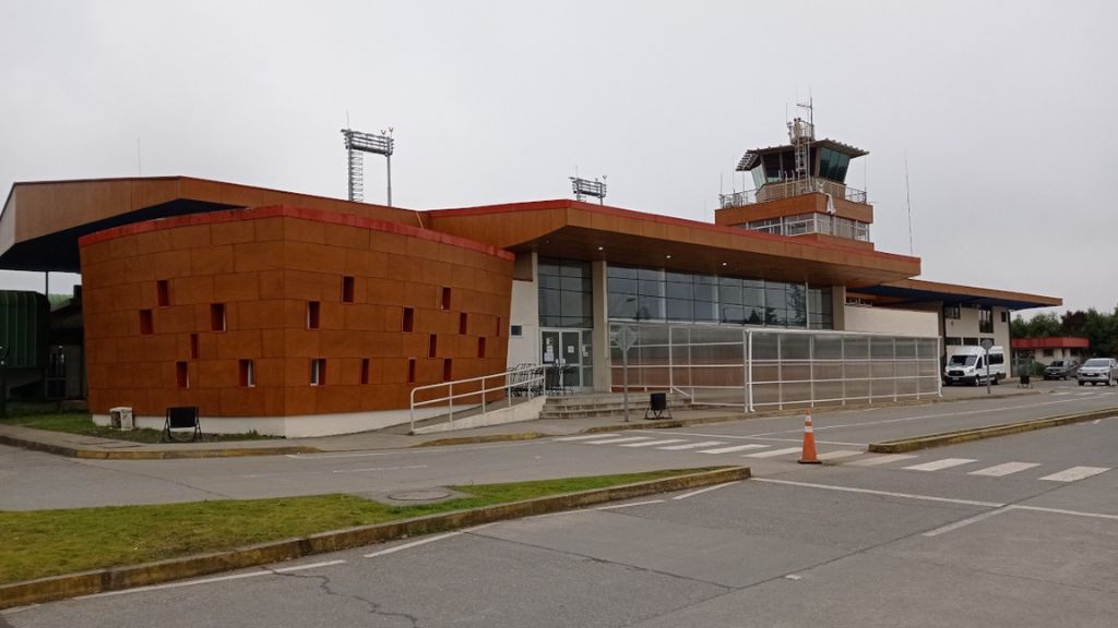 Sky Airlines Pichoy Airport – ZAL Terminal