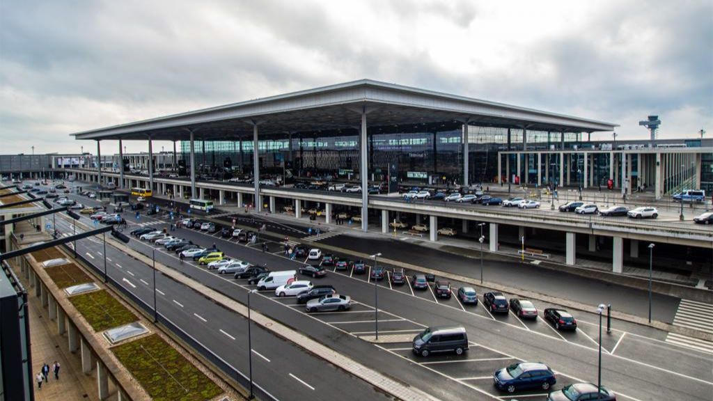 Hainan Airlines Berlin Brandenburg Airport – BER Terminal