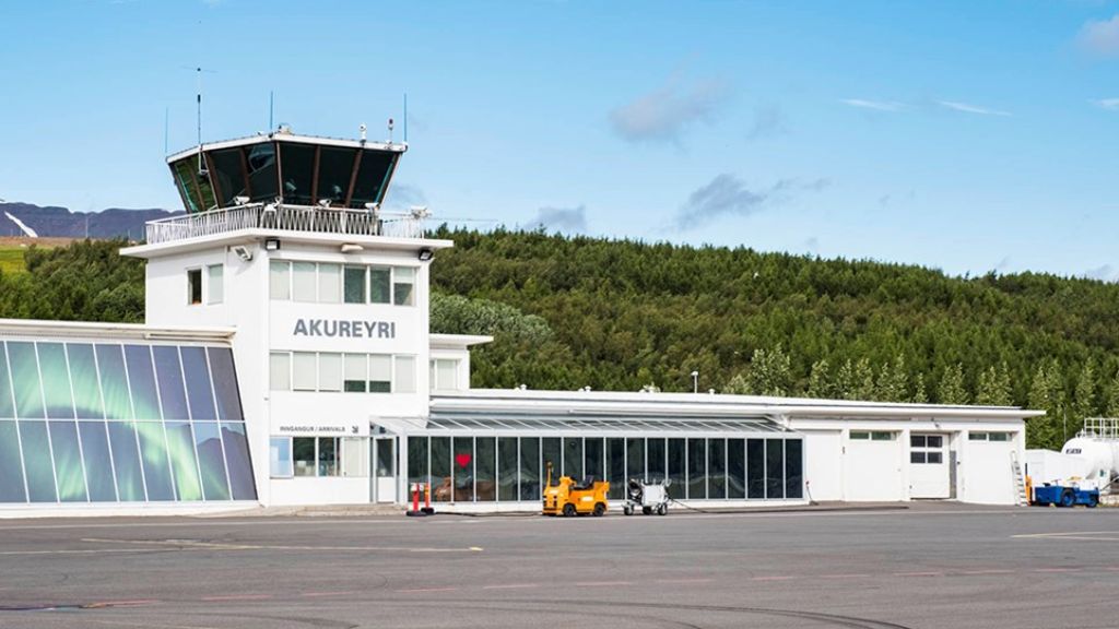 Icelandair Akureyri Airport – AEY Terminal