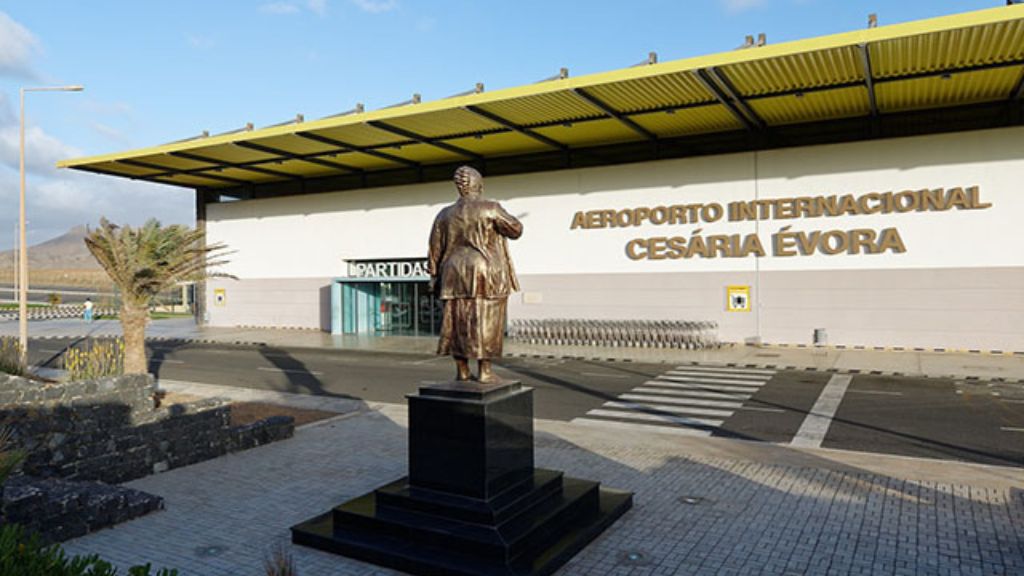 Brussels Airlines Cesária Évora International Airport – VXE Terminal