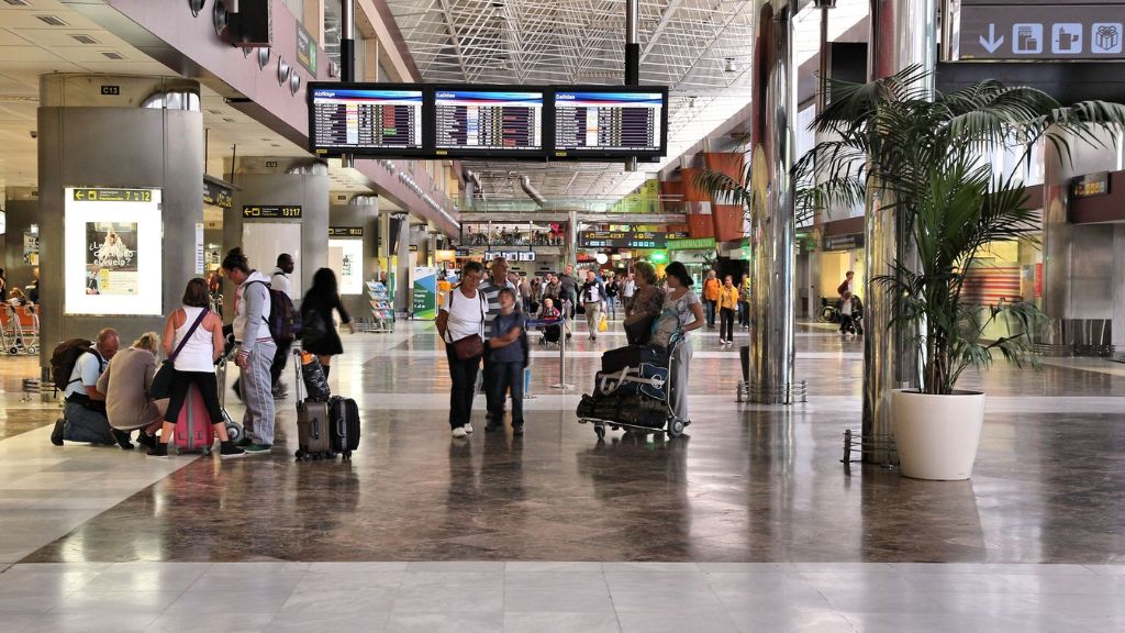 Icelandair Gran Canaria Airport – LPA Terminal