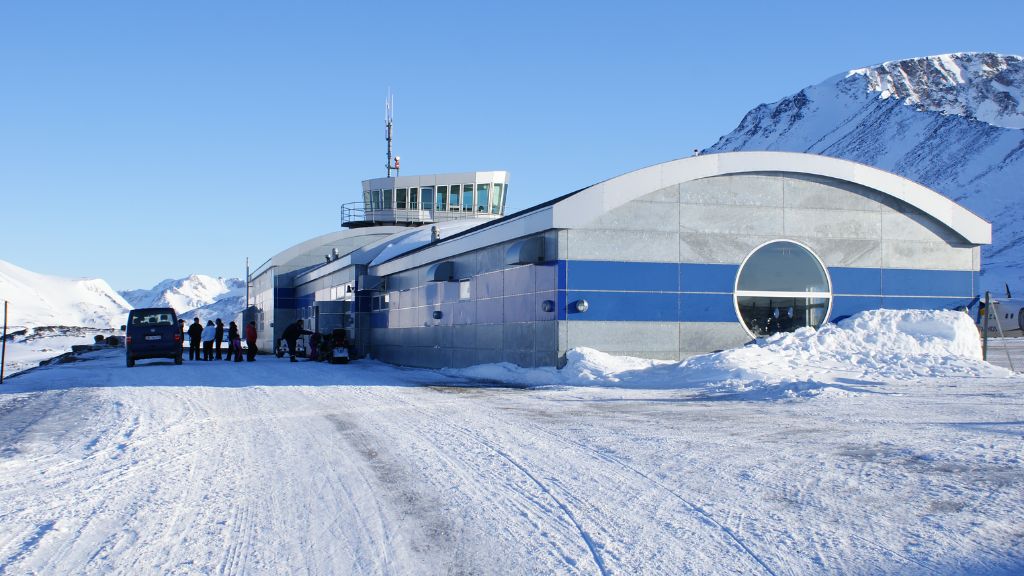 Icelandair Kulusuk Airport – KUS Terminal