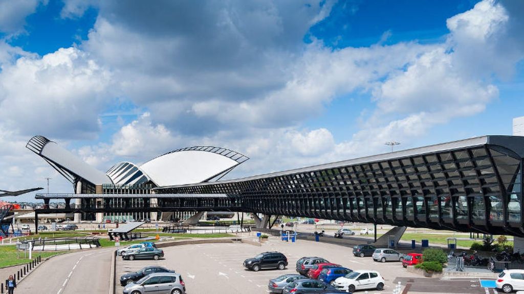 Brussels Airlines Lyon-Saint Exupéry Airport – LYS Terminal