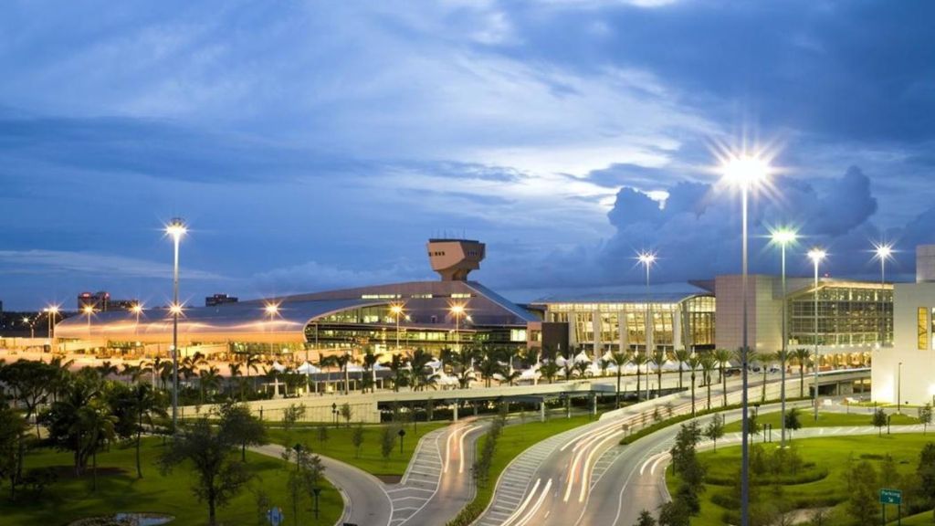 Aerolineas Argentinas Miami International Airport – MIA Terminal