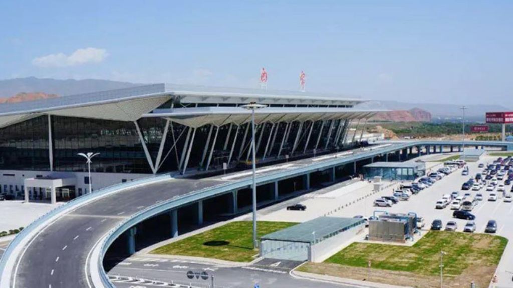 Xiamen Airlines Xining Caojiabao Airport – XNN Terminal