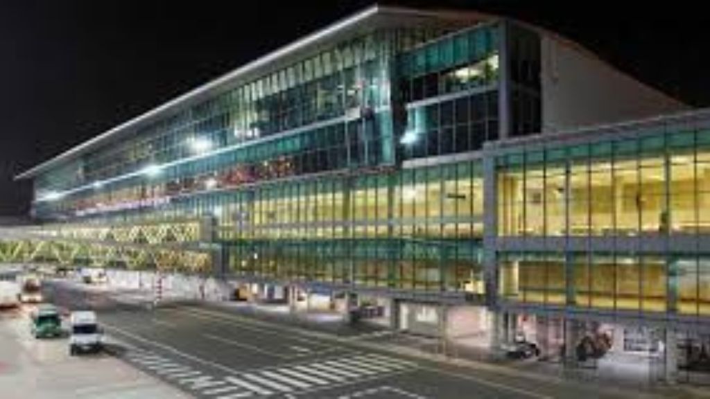 Lufthansa Airlines Cape Town International Airport – CPT Terminal