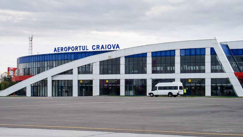 TAROM Airlines Craiova international Airport – CRA Terminal