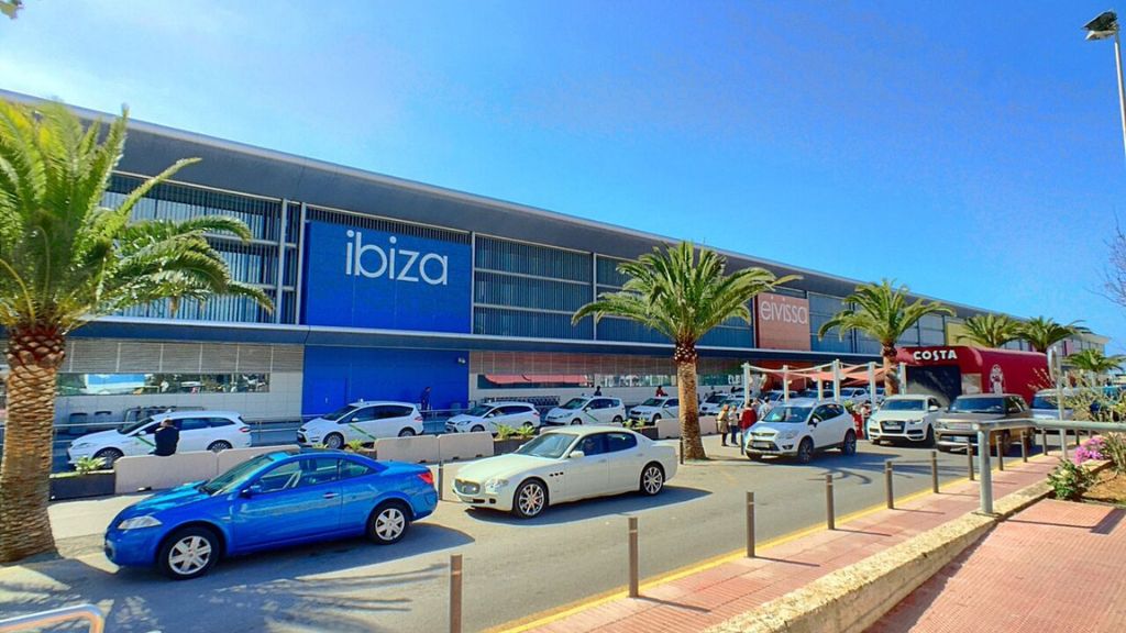 Contour Airlines Ibiza Airport – IBZ Terminal