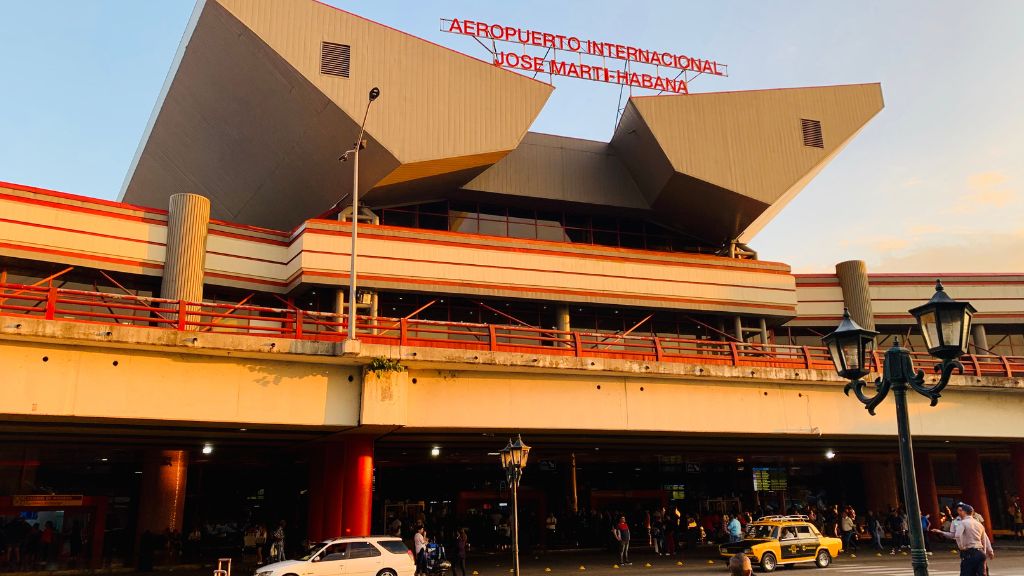 Contour Airlines José Martí international Airport – HAV Terminal