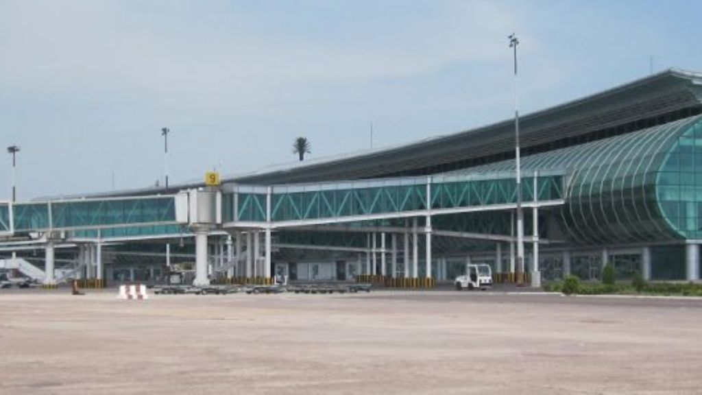 Aeroflot Maya-Maya International Airport – BZV Terminal