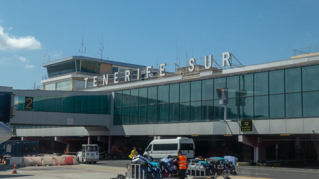 Contour Airlines Tenerife South Airport – TFS  Terminal