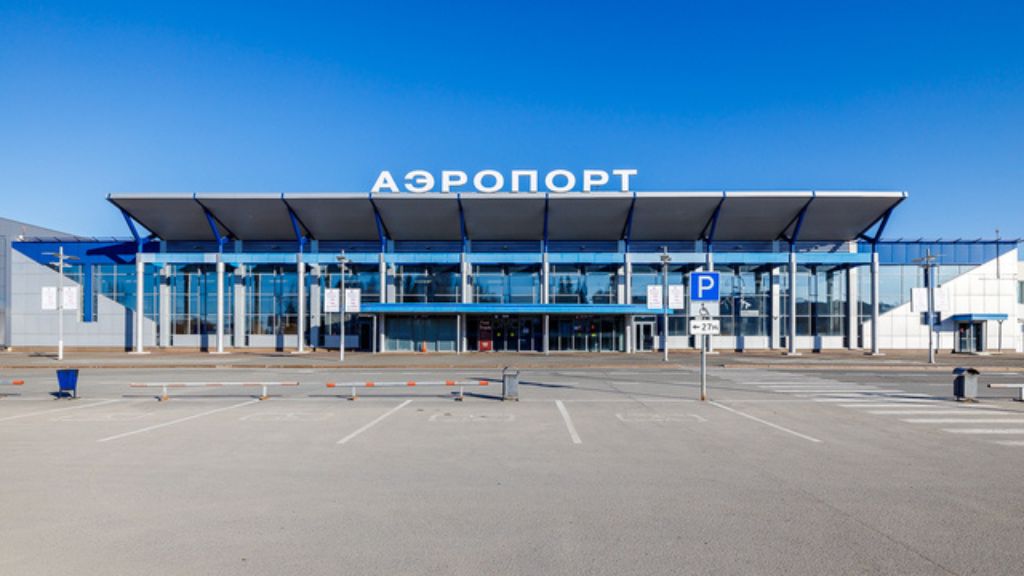 Utair Tomsk Airport – TOF Terminal