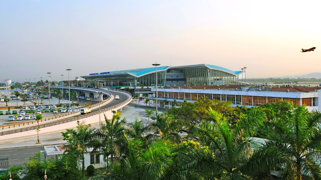 Singapore Airlines Da Nang International Airport – DAD Terminal