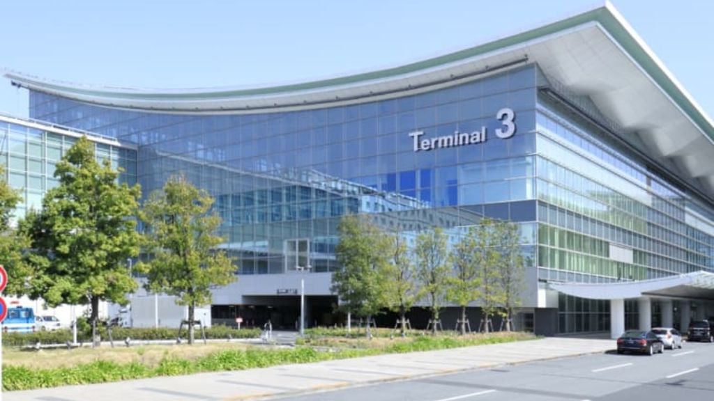 EVA Air Haneda Airport – HND Terminal