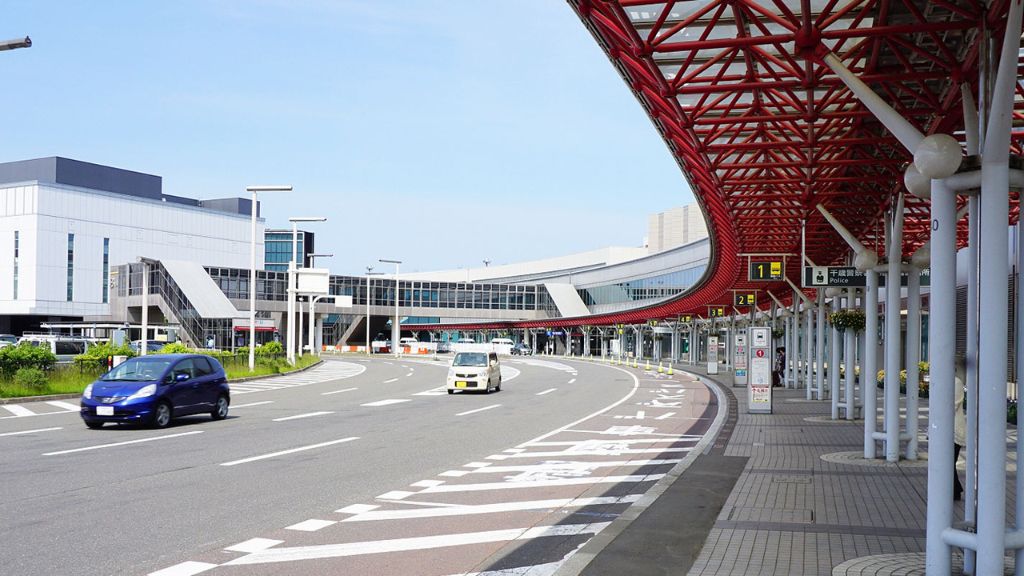 Cathay Pacific Airways New Chitose Airport – CTS Terminal