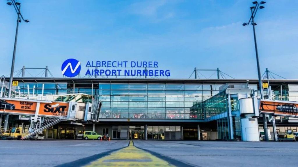 LOT Polish Airlines Nuremberg Airport – NUE Terminal